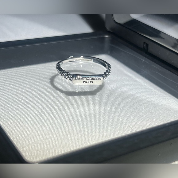 Saint Laurent Silver Chain Ring - Picture 3 of 3